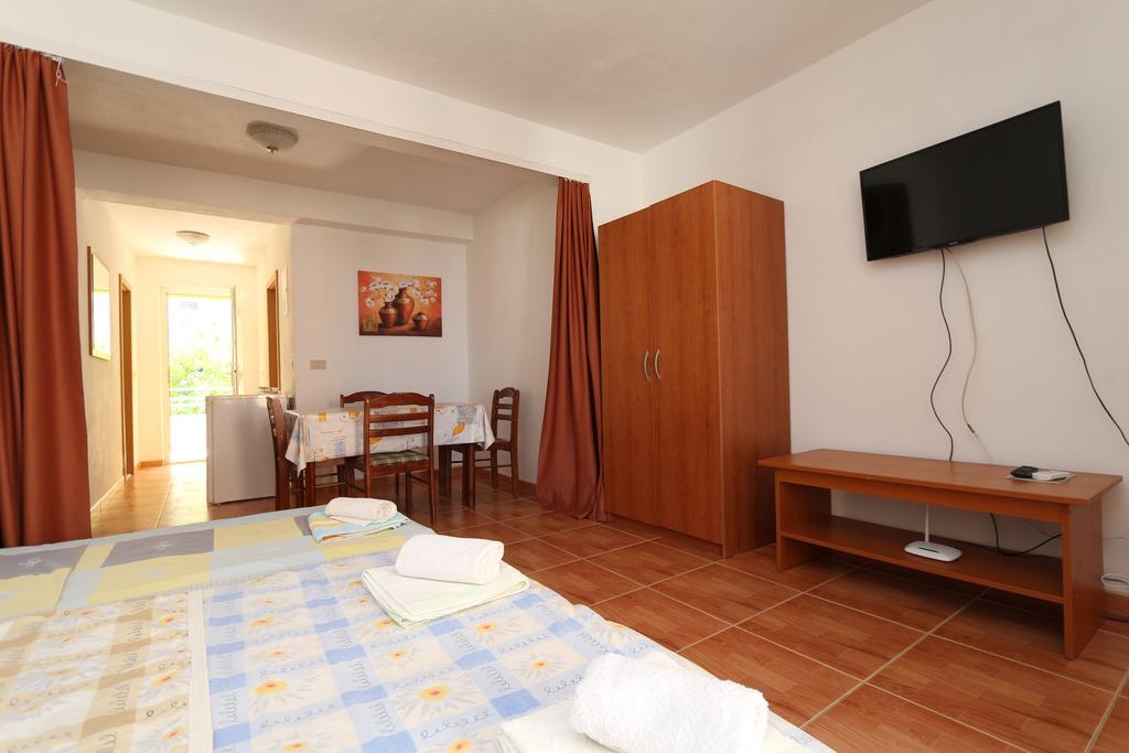 Apartments Antoneta Μακάρσκα Εξωτερικό φωτογραφία