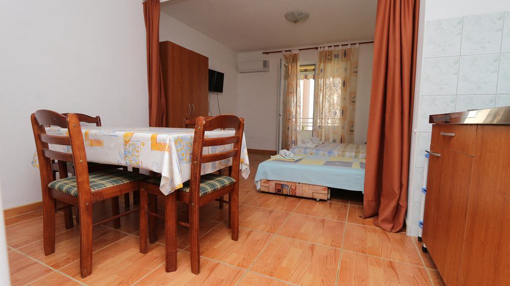 Apartments Antoneta Μακάρσκα Εξωτερικό φωτογραφία